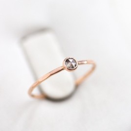 Salt and Pepper Diamond - stackable ring with 3mm rose cut diamond