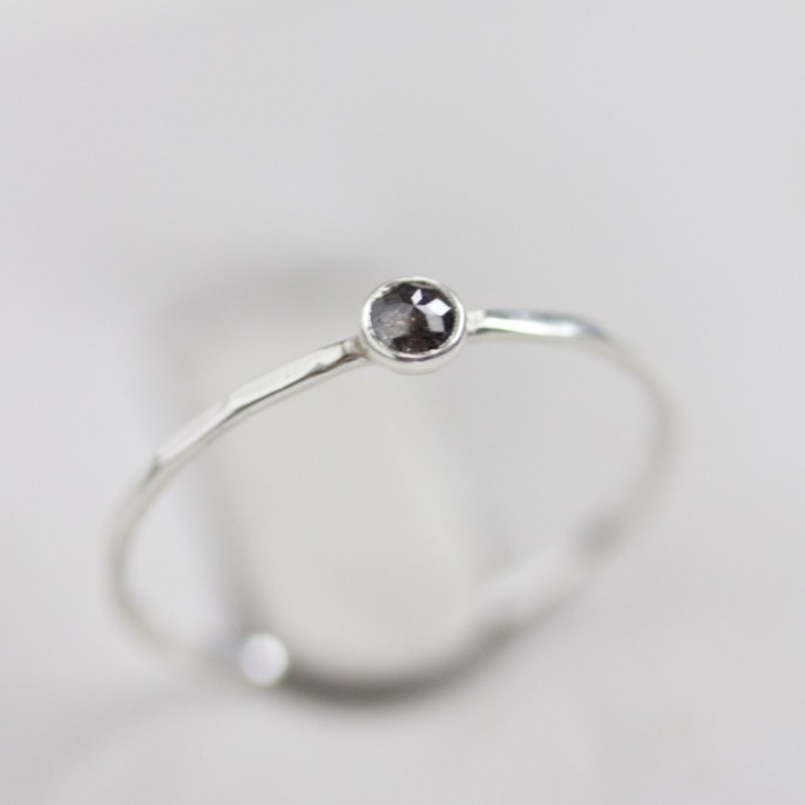 Salt and Pepper Diamond - stackable ring with 3mm rose cut diamond Salt and Pepper Diamond - stackable ring with 3mm rose cut diamond