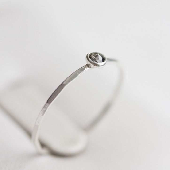 Salt and Pepper Diamond - stackable ring with 3mm rose cut diamond Salt and Pepper Diamond - stackable ring with 3mm rose cut diamond