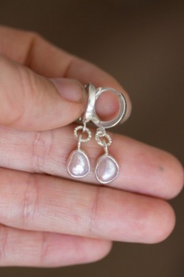 Pink freshwater Pearl earrings, sterling silver