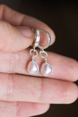 Pink freshwater Pearl earrings, sterling silver