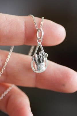 Cacti - botanical necklace with cactus in a pot