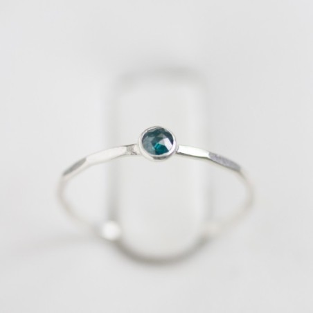 Blue Diamond - stackable ring with 3mm rose cut diamond