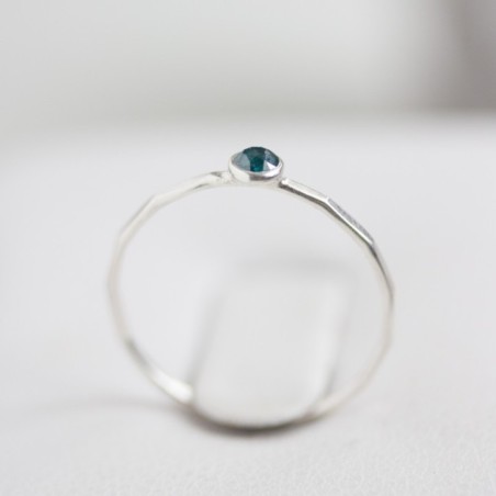 Blue Diamond - stackable ring with 3mm rose cut diamond