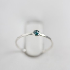 Blue Diamond - stackable ring with 3mm rose cut diamond