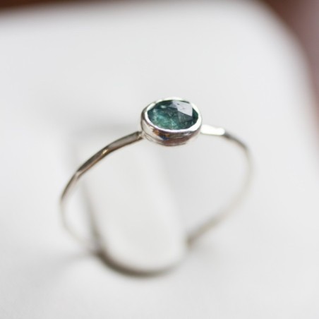 Natural blue Australian parti-Sapphire ring