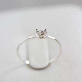 Initial ring with hand stamping in a cat head shape