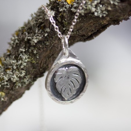 Monstera - plant inspired necklace with a monstera leaf