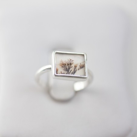 Dendritic agate ring, rectangular